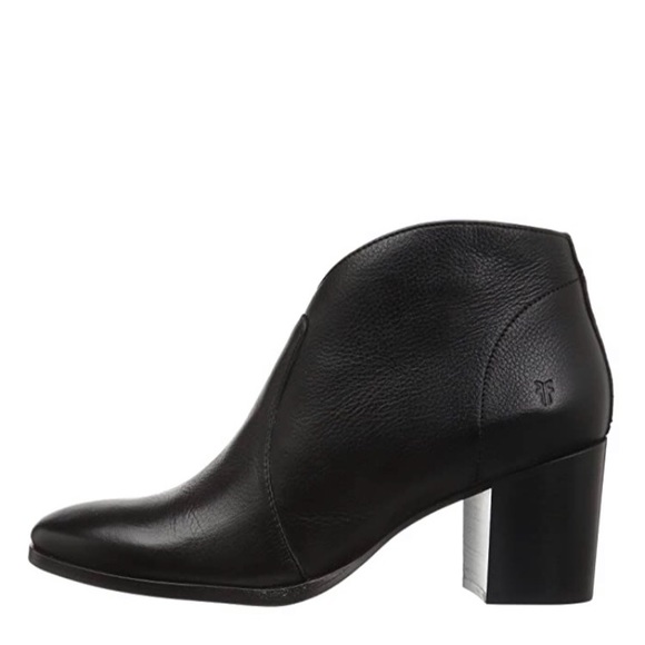 SOLD Frye Nora Zip Short Leather Ankle Bootie - Picture 3 of 8